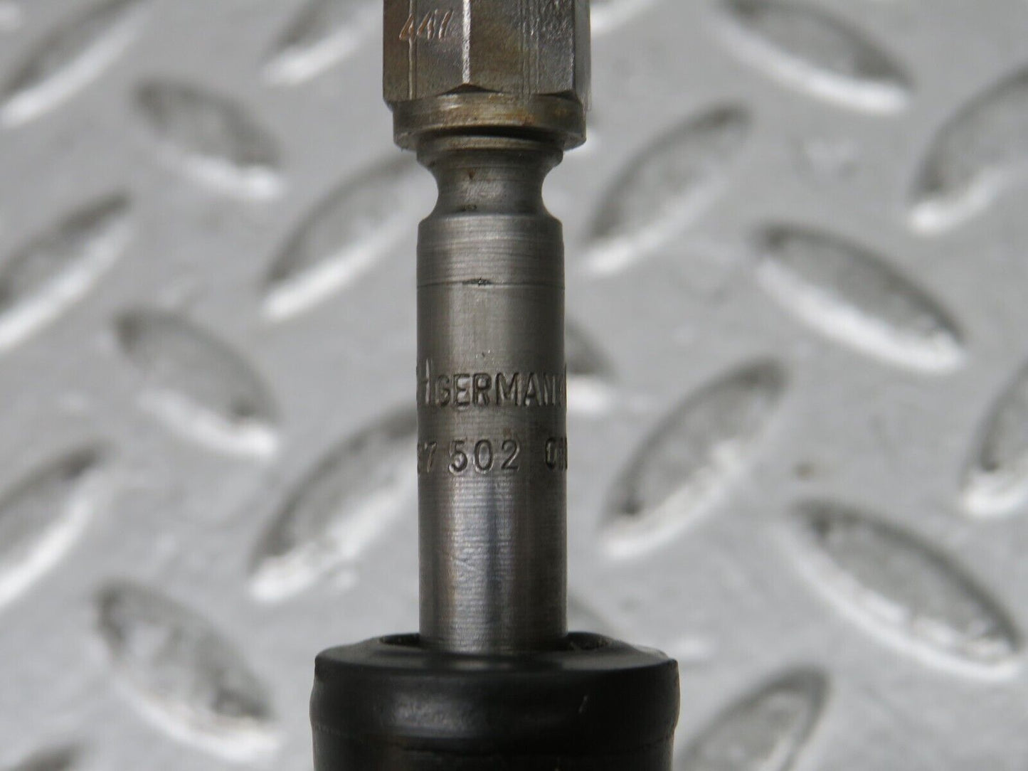 28663 Mercedes-Benz W123 230E Fuel Injector Bosch 0437502010