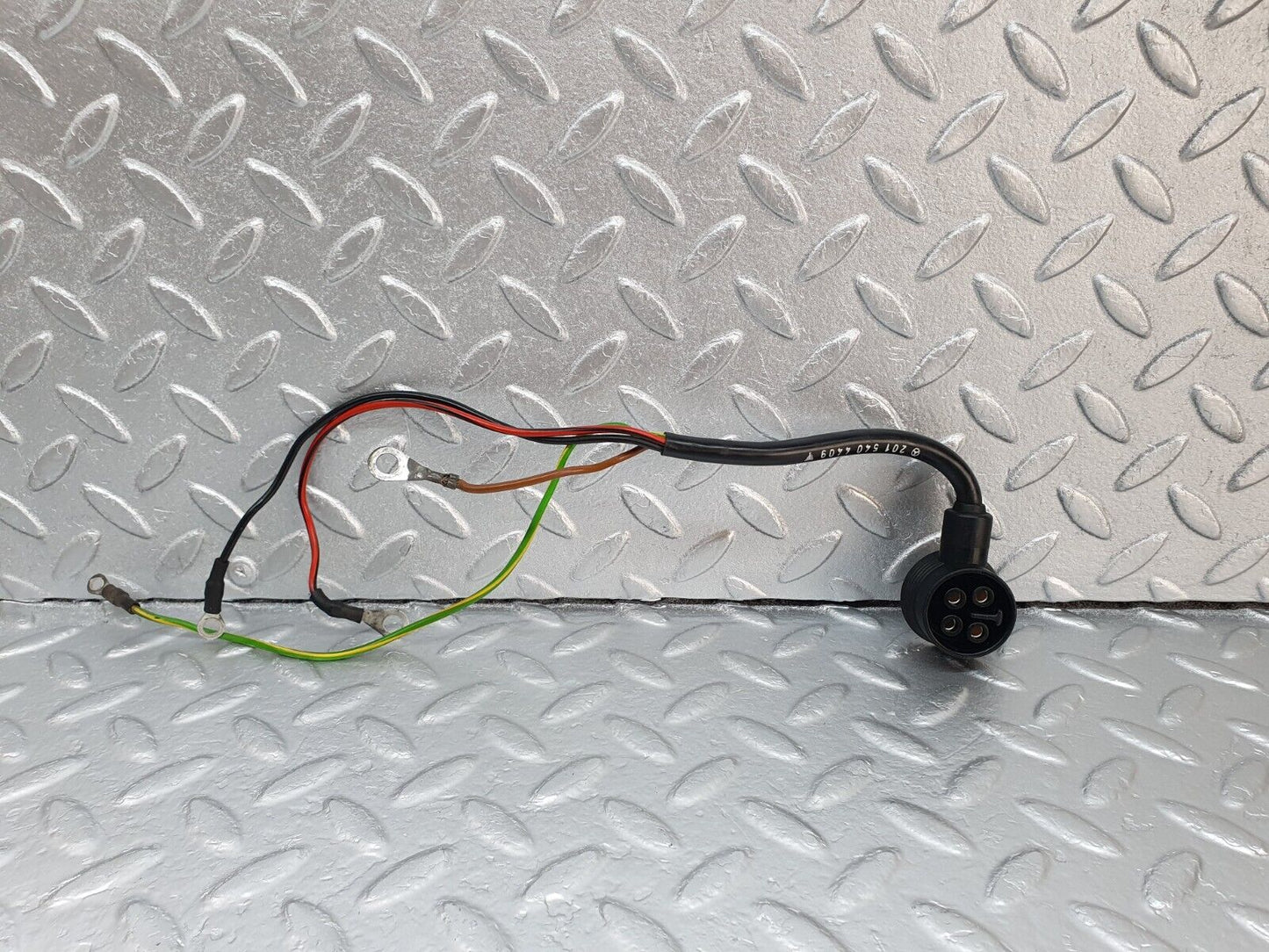 42933 Mercedes-Benz W201 190 2.0L Ignition Control Unit Cable 2015404409 09971820
