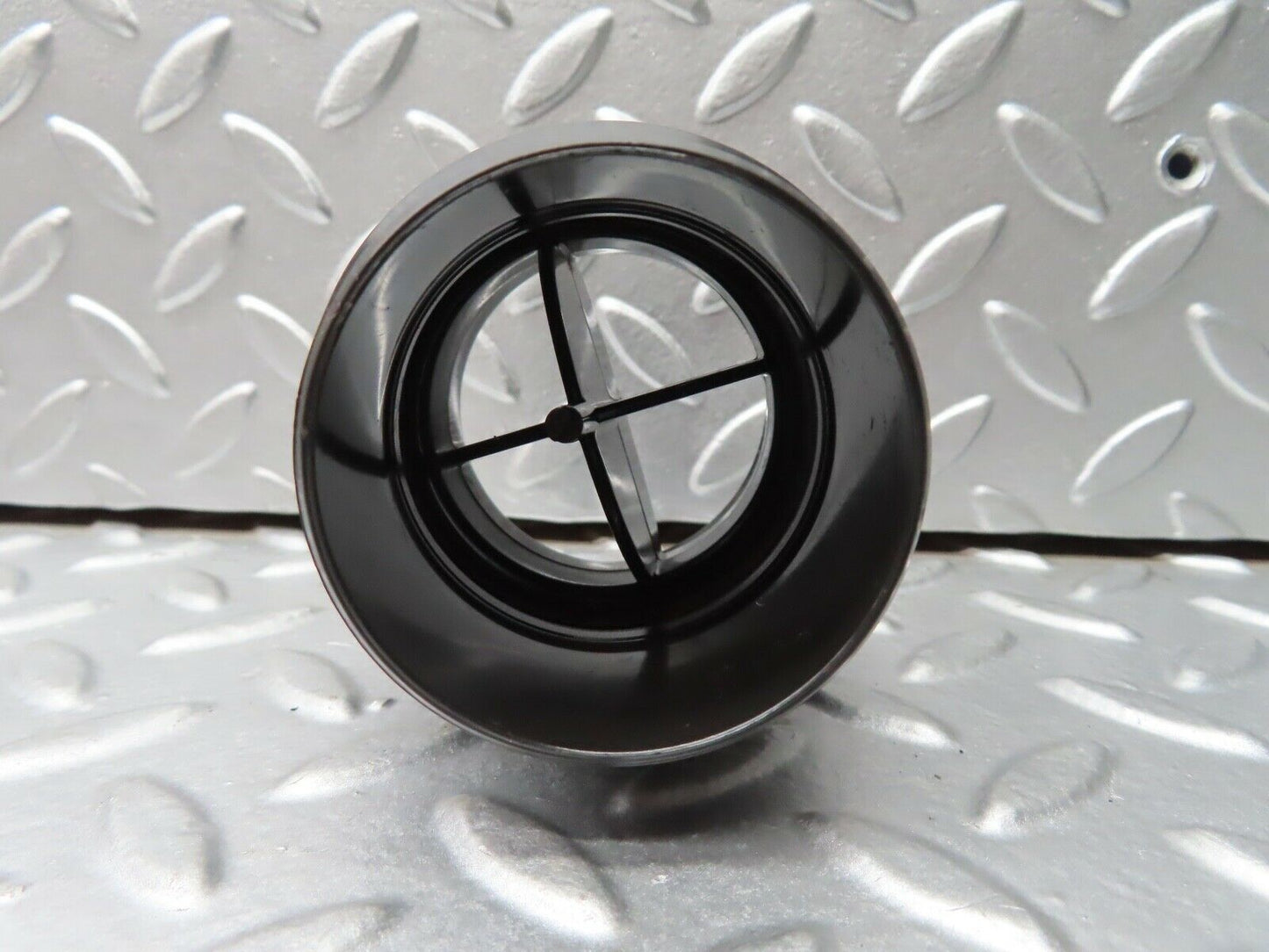 20586 Mercedes-Benz R107 450SL Dashboard  Air Vent