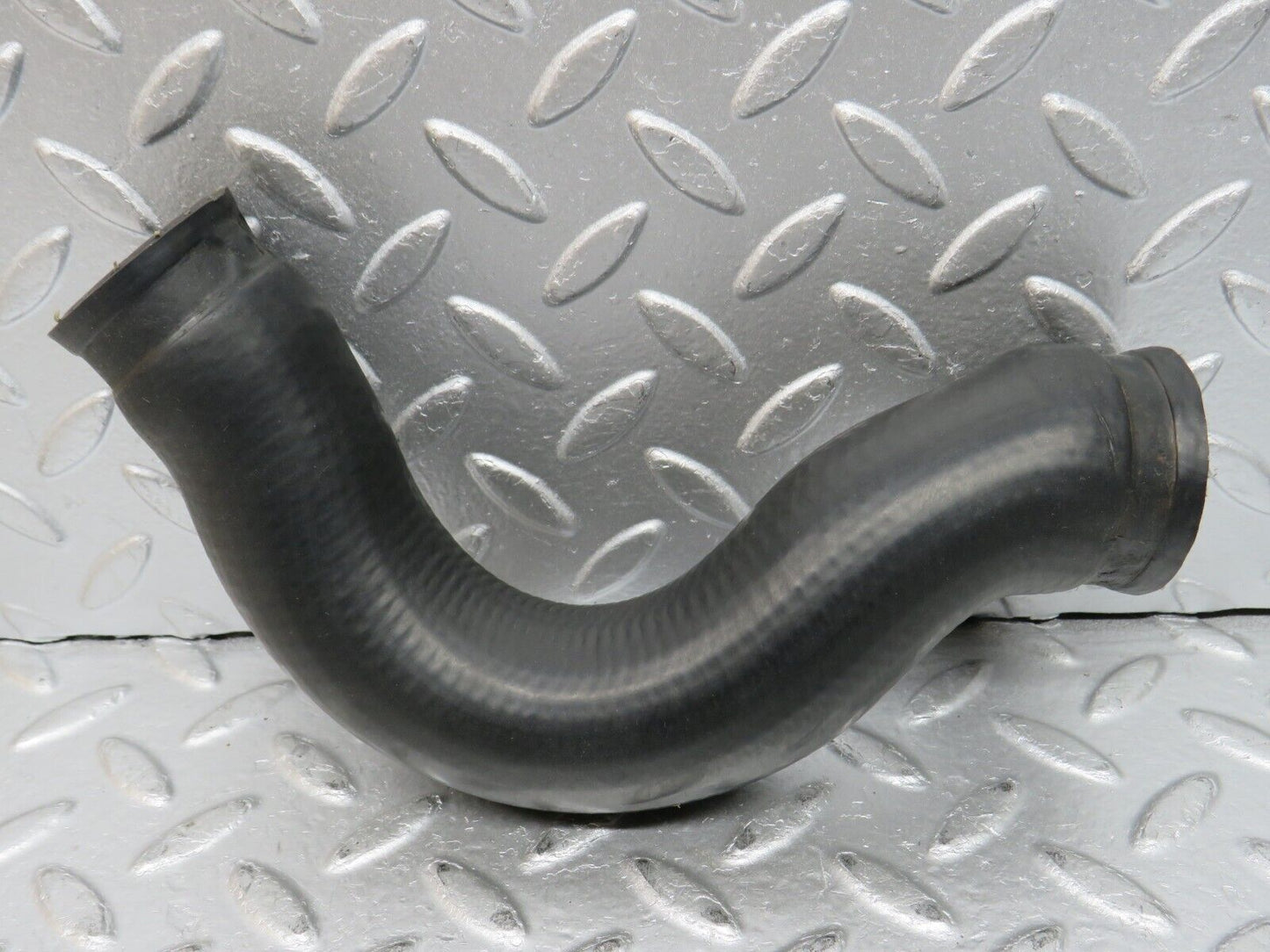 32549 Mercedes-Benz S124 300TE Wagon Coolant Hose Pipe 1245012482