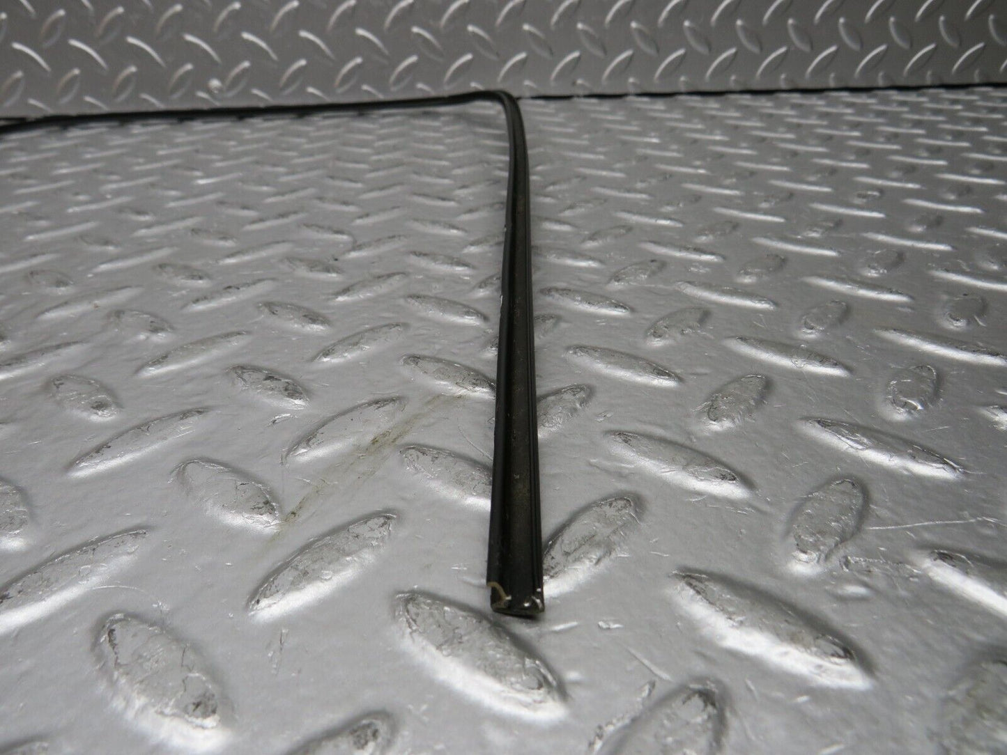 30179 Porsche 924 Rear Right Quarter Window Frame