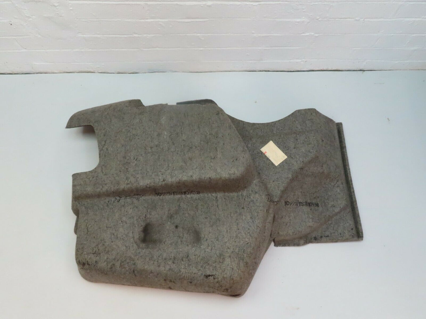 5453 Mercedes-Benz W124 230E Rear Right Trunk Panel 1246935433