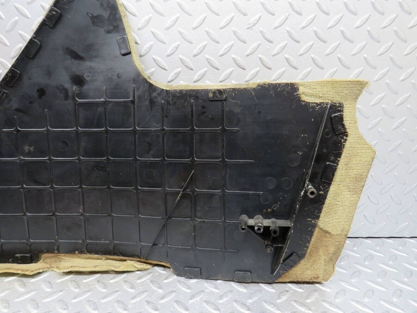 37075 Mercedes-Benz C126 420SEC Coupe Centre Console Carpet Left 1266831525