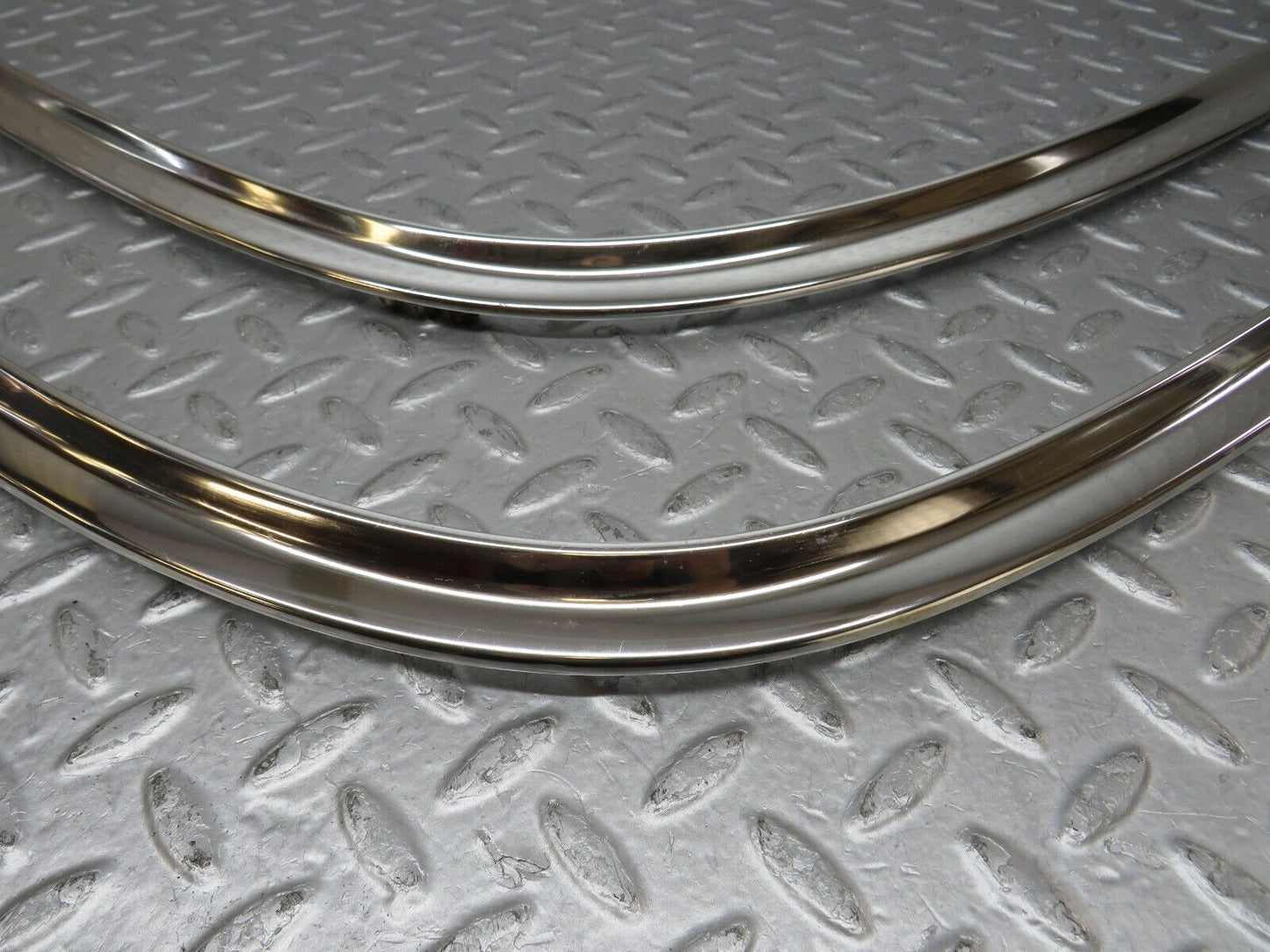35626 Mercedes-Benz R107 280SL Coupe Soft Top Cover Chrome Trim