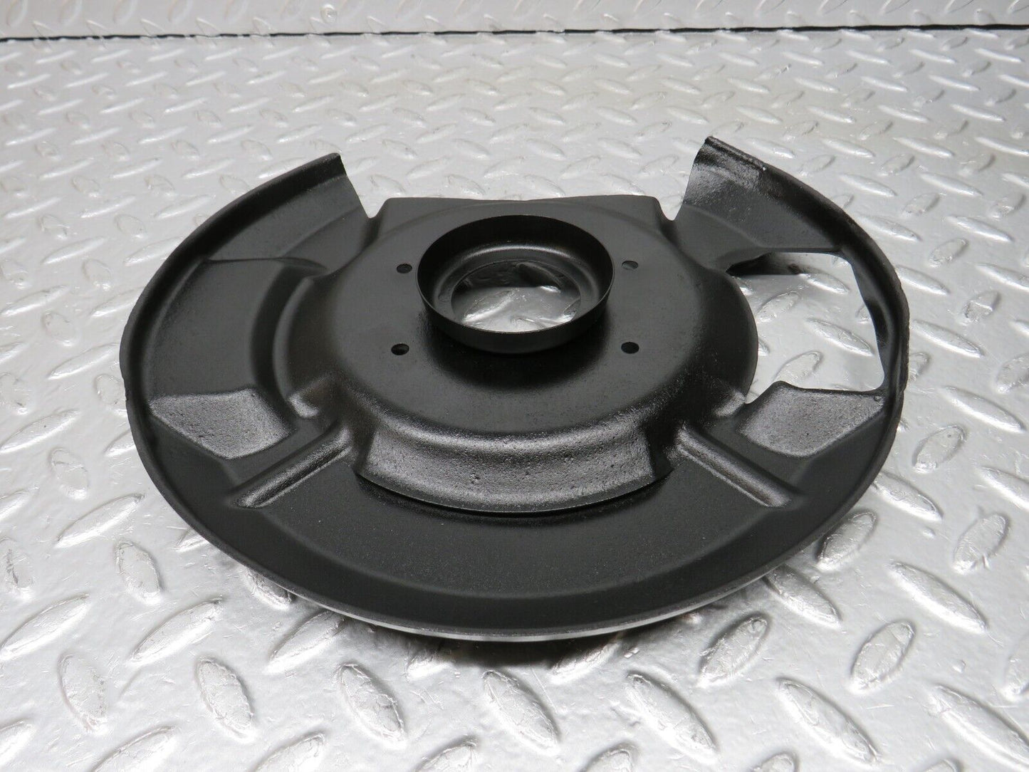33012 Mercedes-Benz C107 R107 350 V8 Front Right Brake Disc Protection Plate
