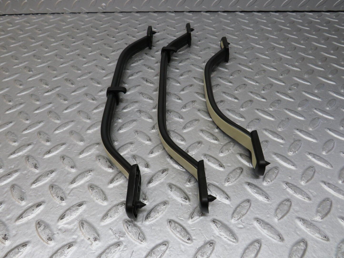 36507 Mercedes-Benz W201 190E 2.0L Interior Roof Grab Handle Set Beige