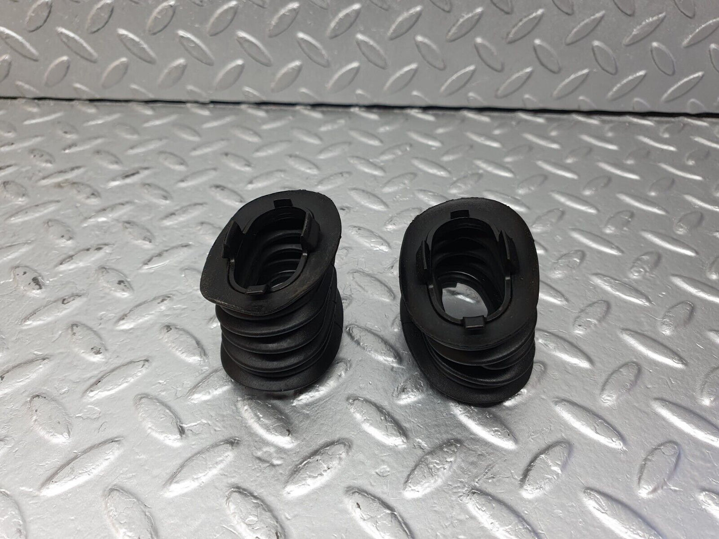 42509 Mercedes-Benz R129 320SL Coupe Door Wire Protector Rubber  1248210197