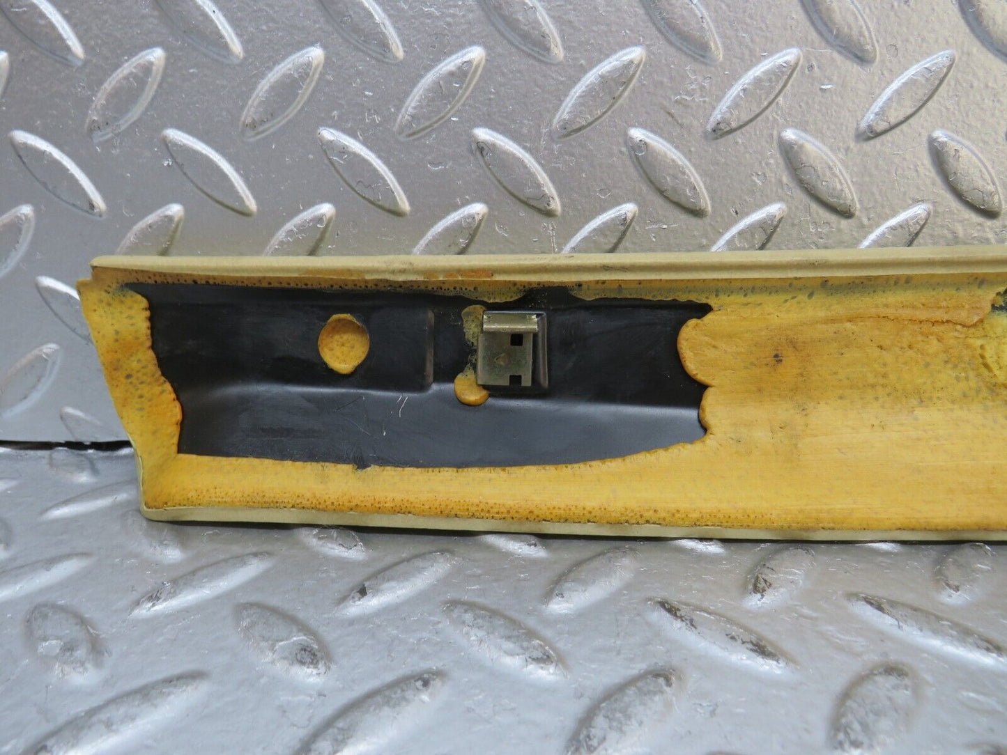 29758 Mercedes-Benz W123 230E A Pillar Cover Left Side Beige