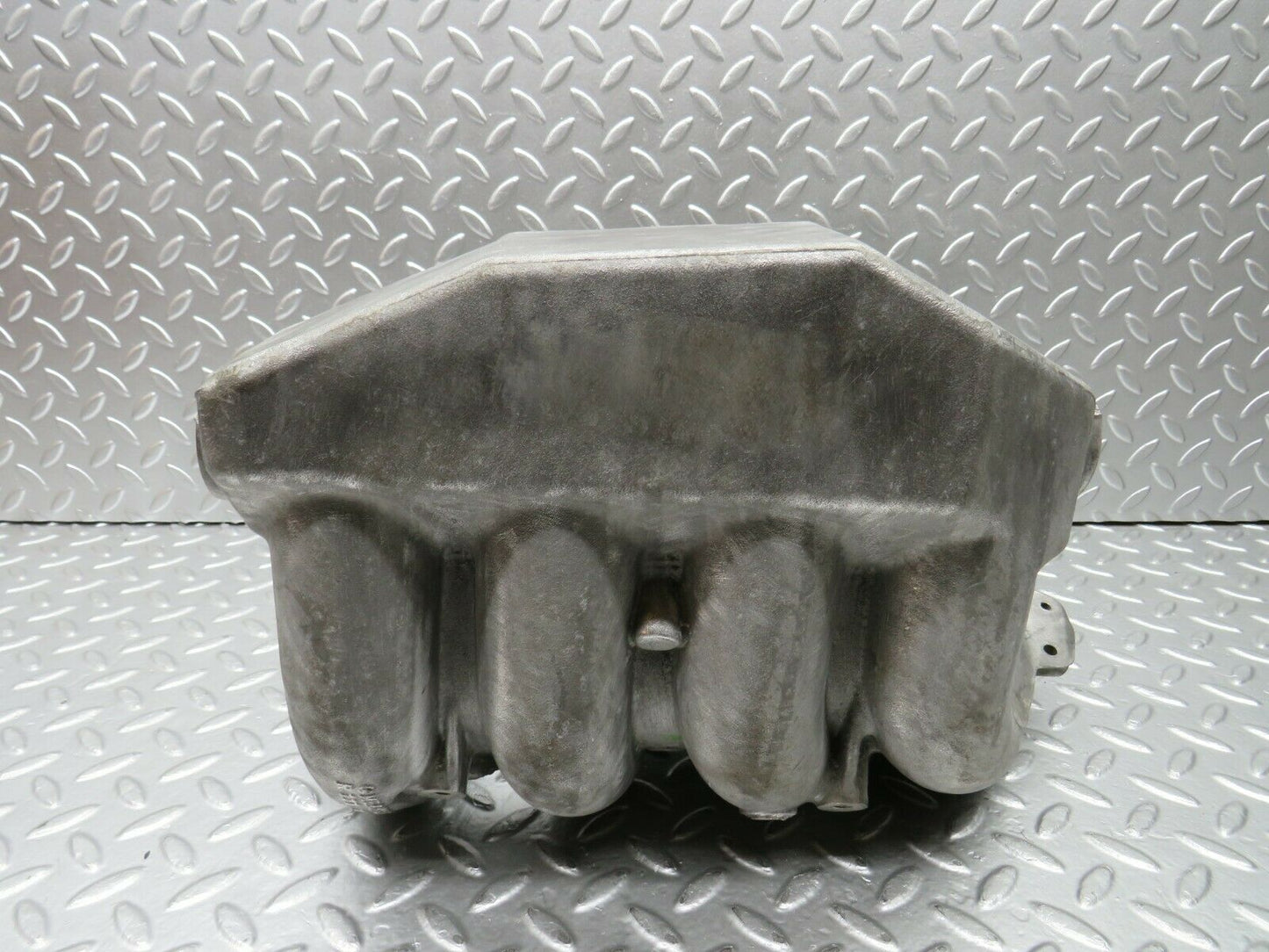 22439 Mercedes-Benz C124 E220 Coupe Intake Manifold 1111411201