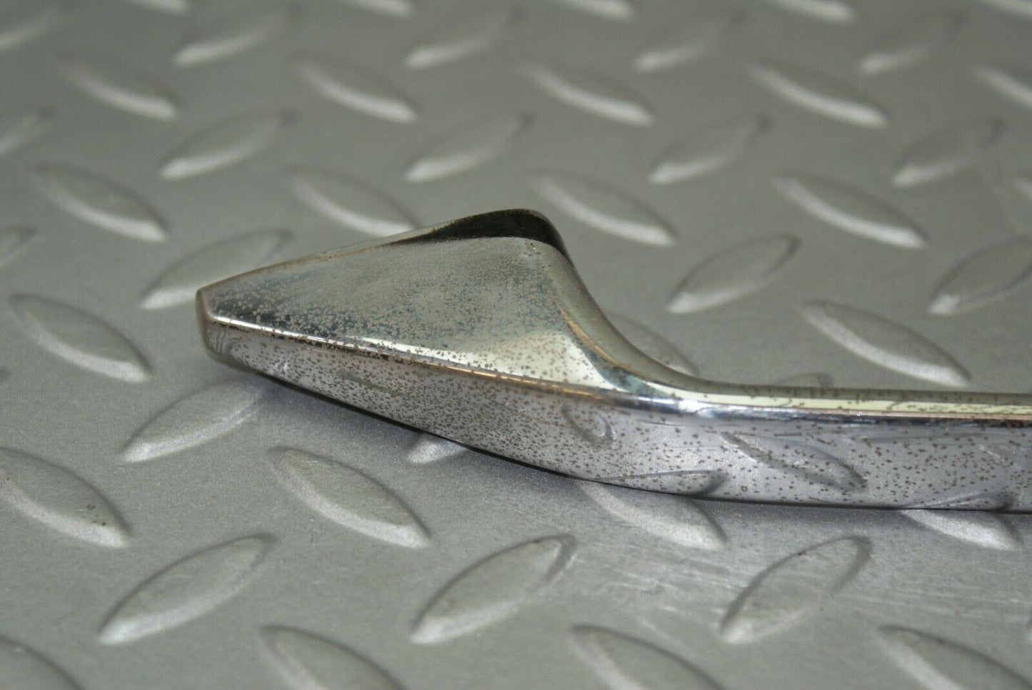 3105 Mercedes-Benz W115 220D Door Handle Rear Right 1157660401