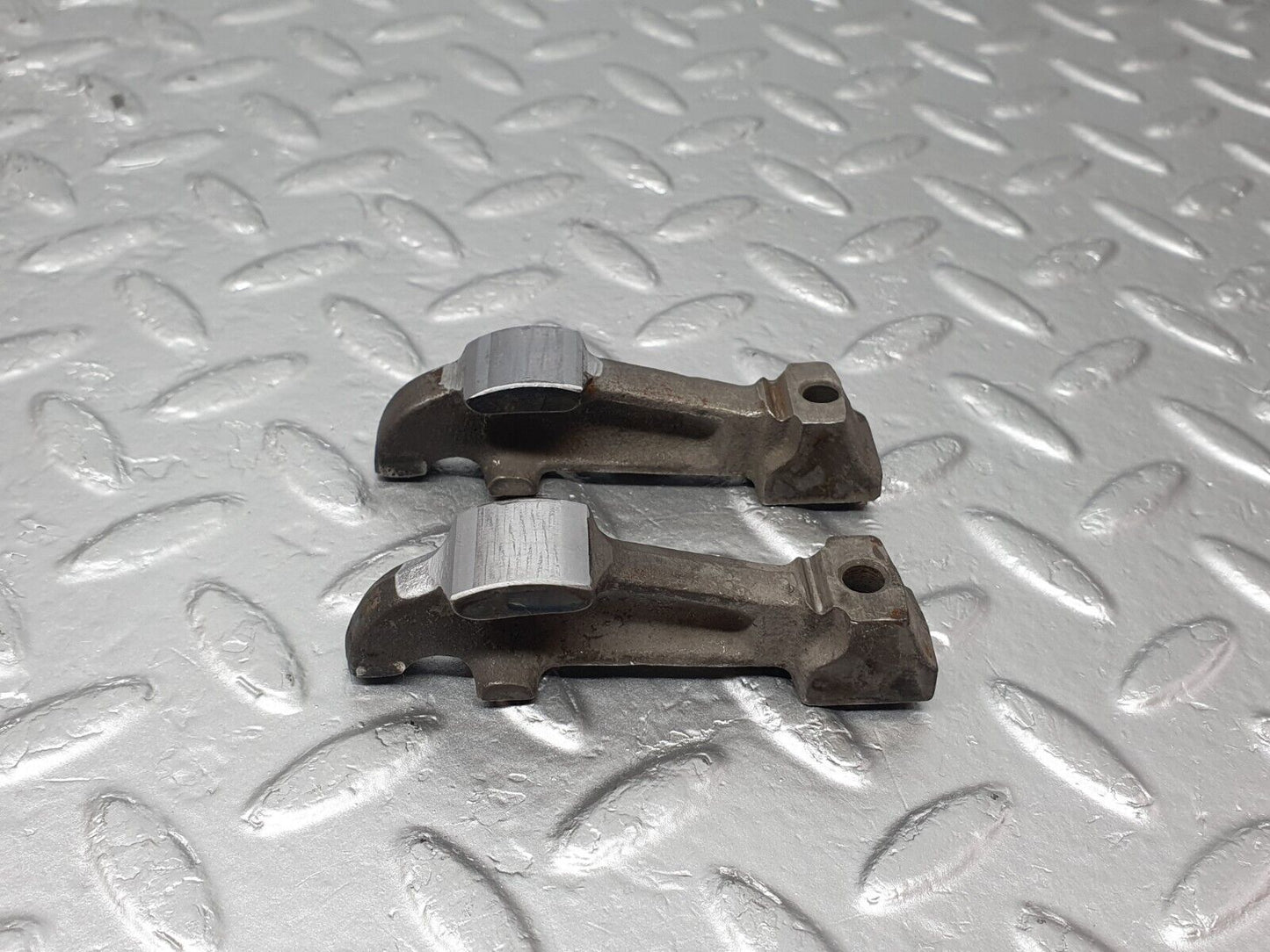 43362 Mercedes-Benz W108 280SE Valve Rocker Arm With Retaining Spring