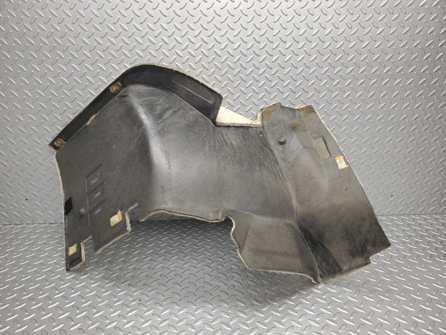 46985 Mercedes-Benz R129 320SL Coupe Rear Right Wall Carpet Beige