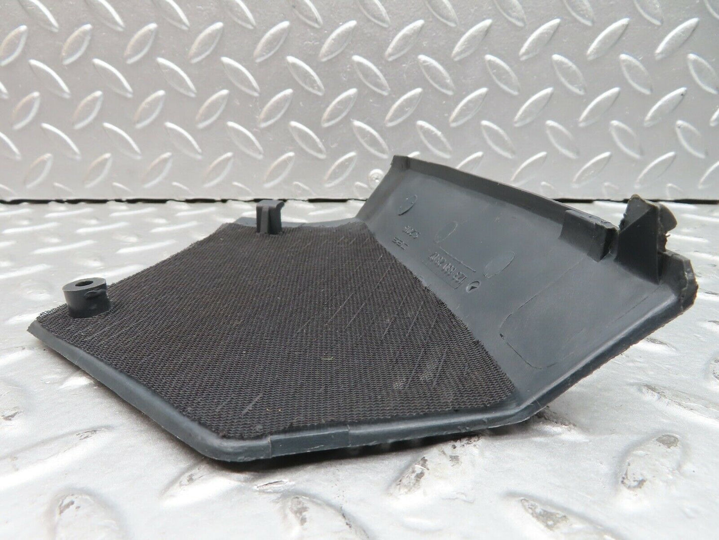 21217 Mercedes-Benz W123 230E Dashboard Speaker Covers 1236802707