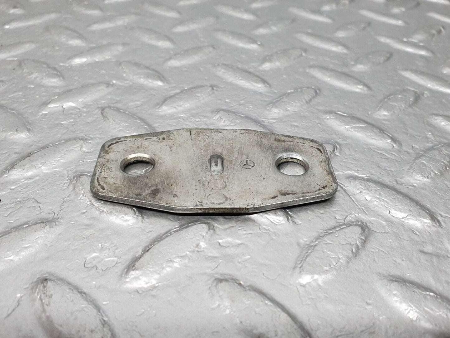 41693 Mercedes-Benz W124 200E Door Lock Latch