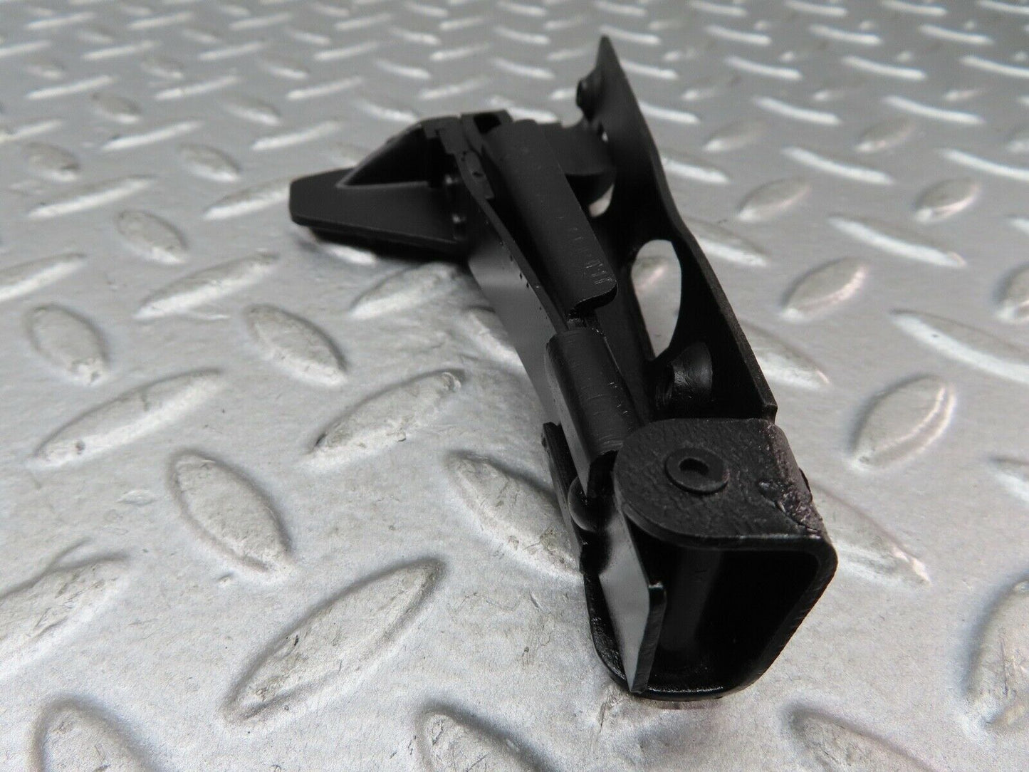 18832 Mercedes-Benz W121 190b Ponton Trunk Lock