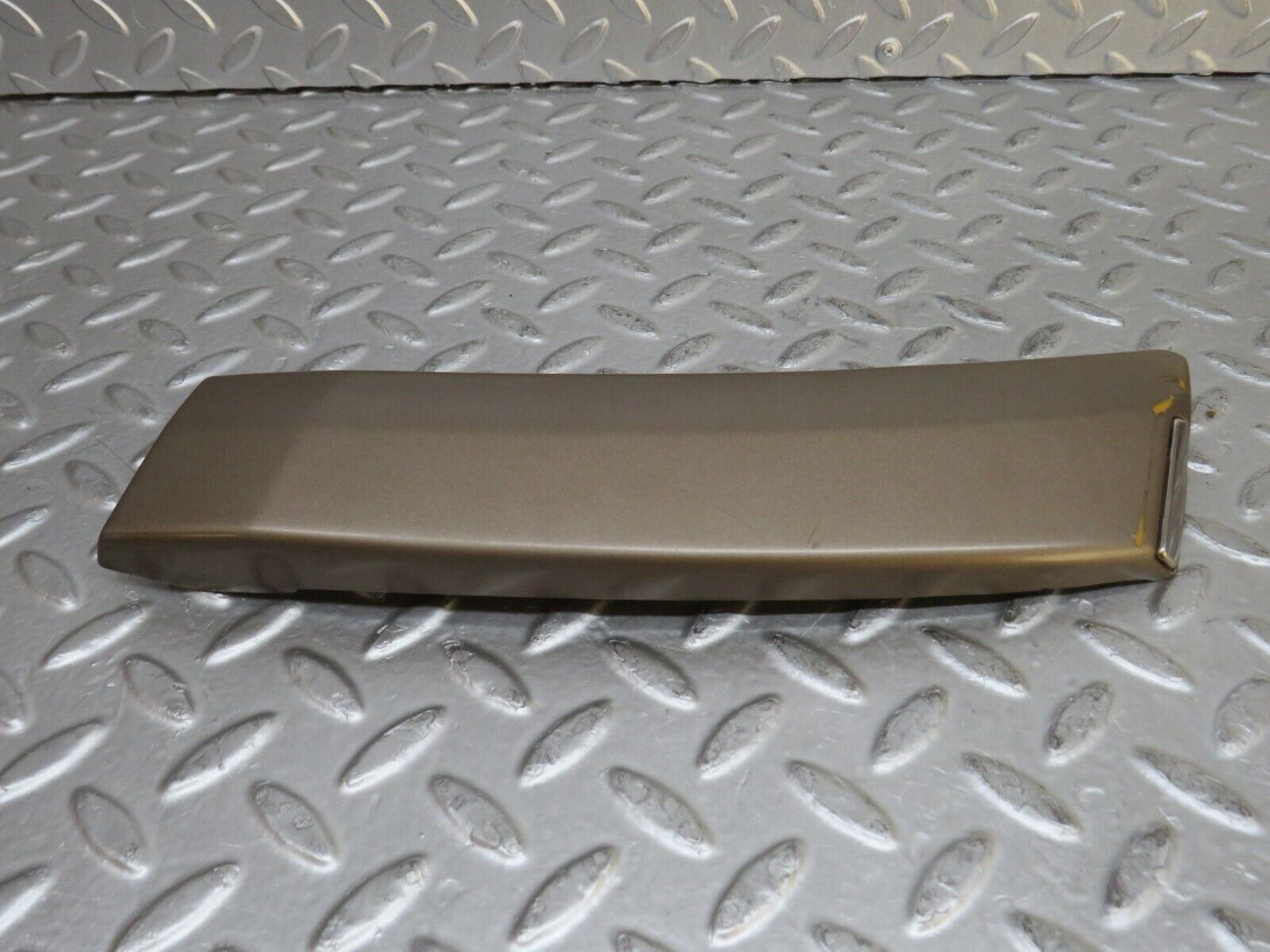 29440 Mercedes-Benz W124 230E Rear Right Fender Wing Lower Moulding Trim 1246902040