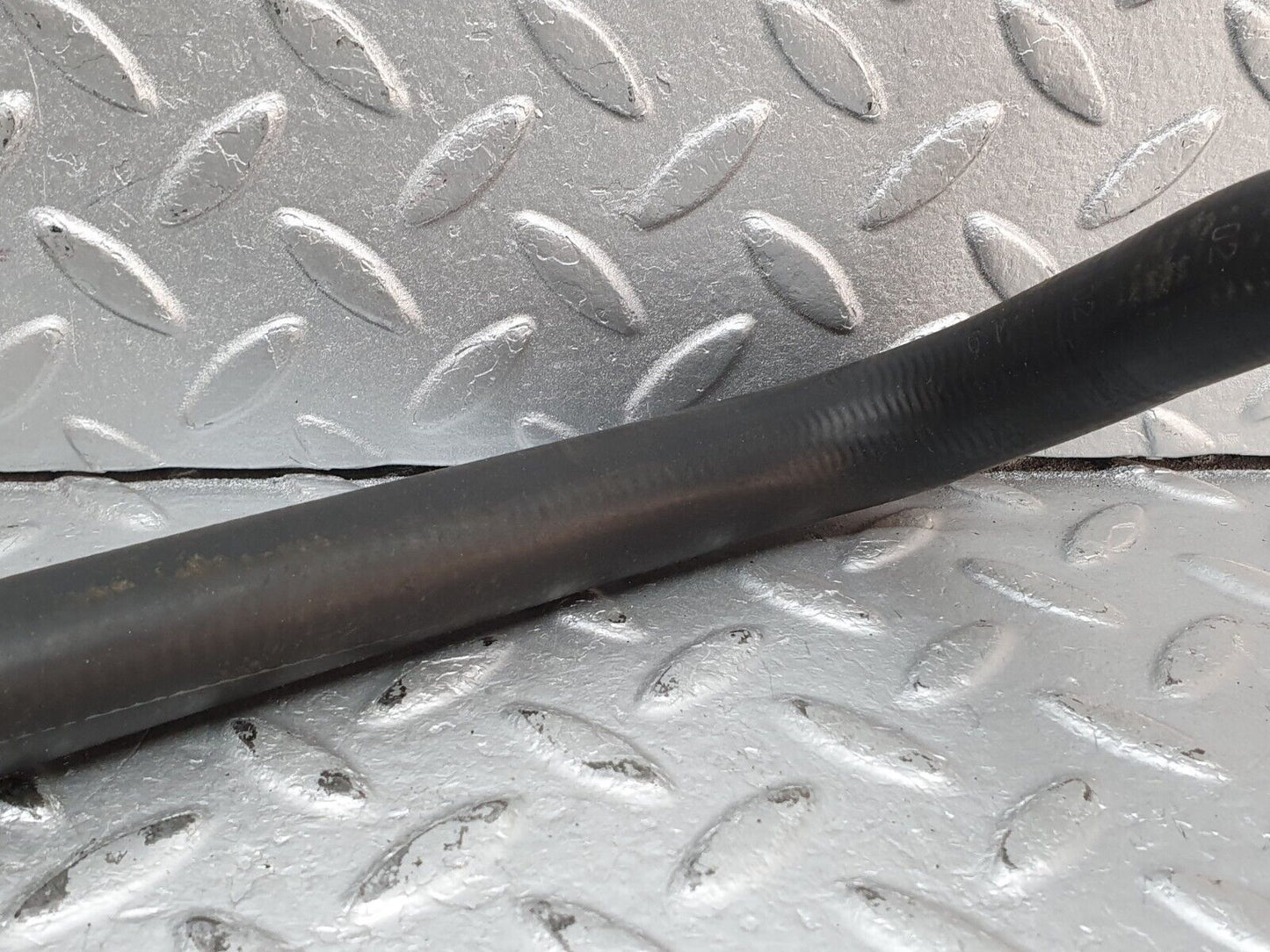 41239 Mercedes-Benz W126 300SE Heater Hose 1268323994