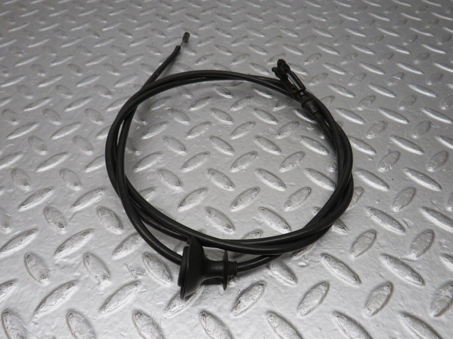 36710 Mercedes-Benz W201 190E Bonnet Release Cable