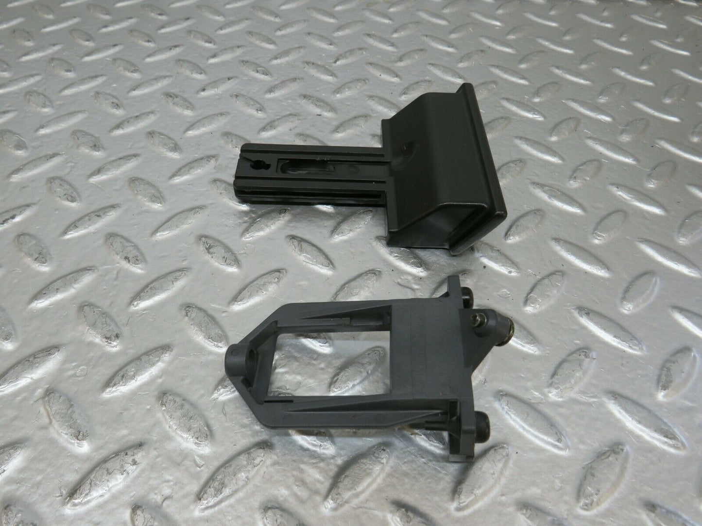 24213 Mercedes-Benz S124 220TE Wagon Parking Brake Release Handle 1244270320