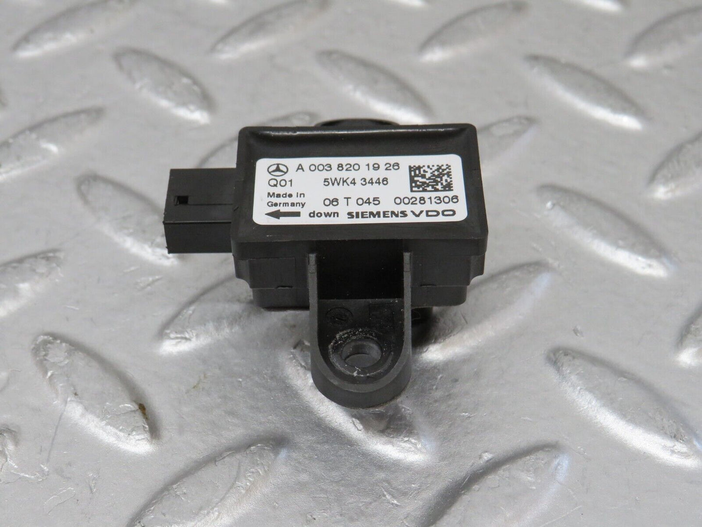 35127 Mercedes-Benz W221 Door Airbag Crash Sensor 0038201926