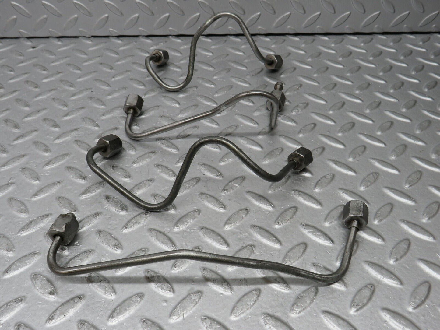 35904 Mercedes-Benz 240D OM616.912 Fuel Line Hose Set
