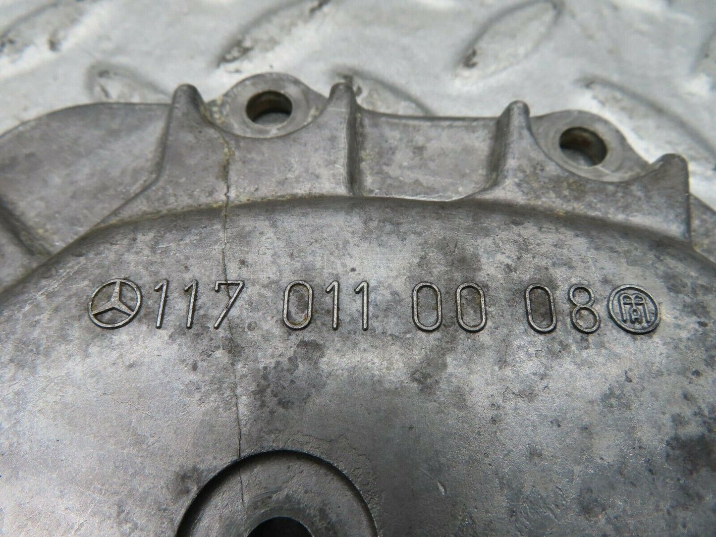 16671 Mercedes-Benz C107 380SLC Crankshaft Cover Sealing Rear 1170110008