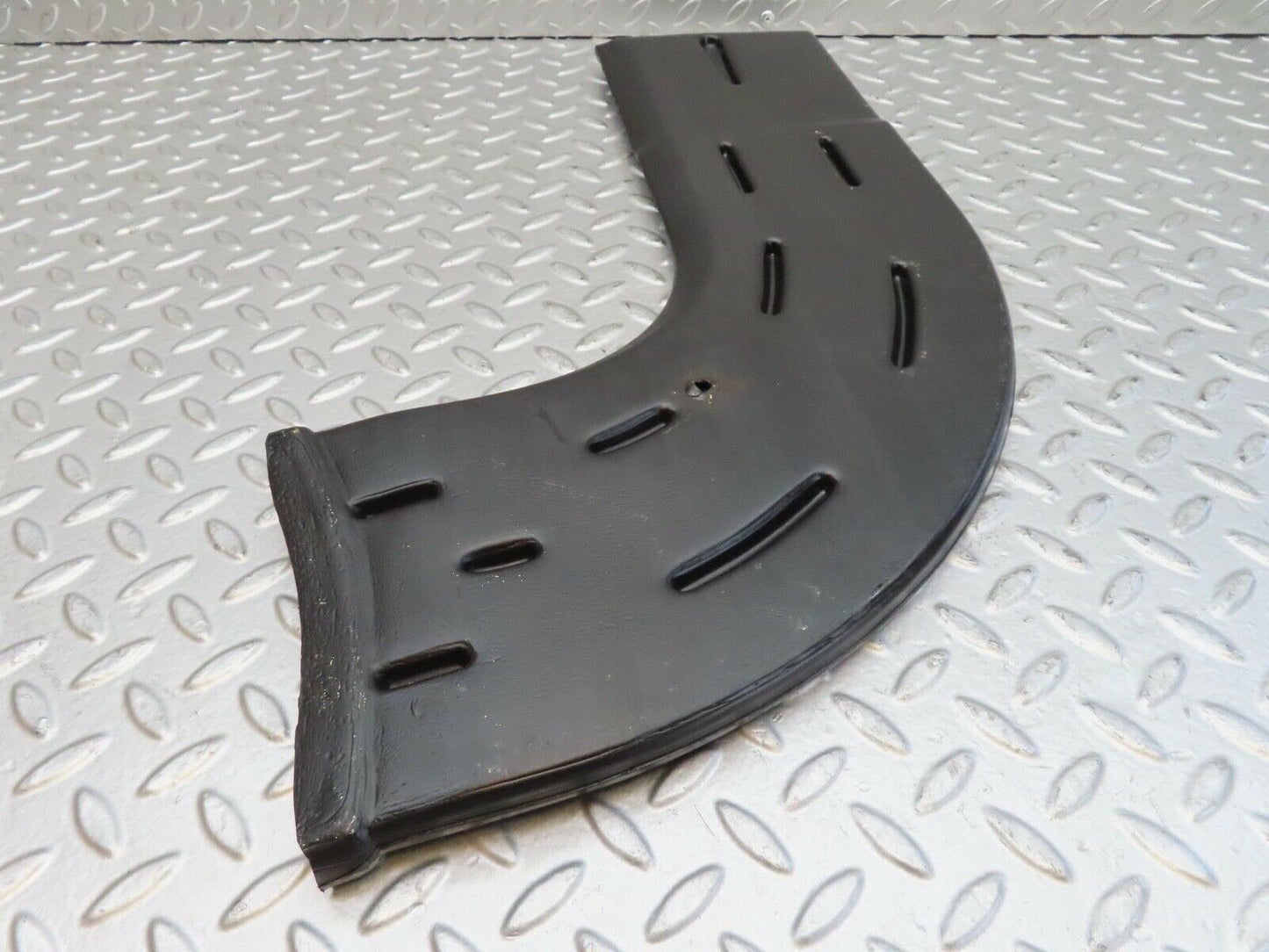 15408 Mercedes-Benz W123 230E Air Duct Heater Ventilation Right 1238311046