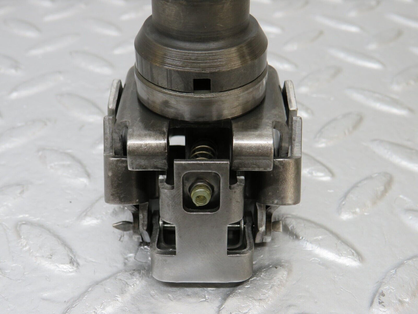 34575 Mercedes-Benz C126 380SEC Cover Automatic Gearbox Governor 722.310