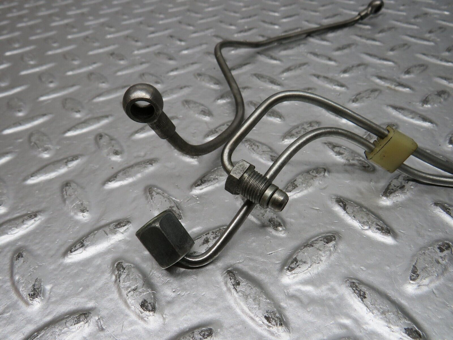 32101 Mercedes-Benz W123 230E Fuel Line Hose Set
