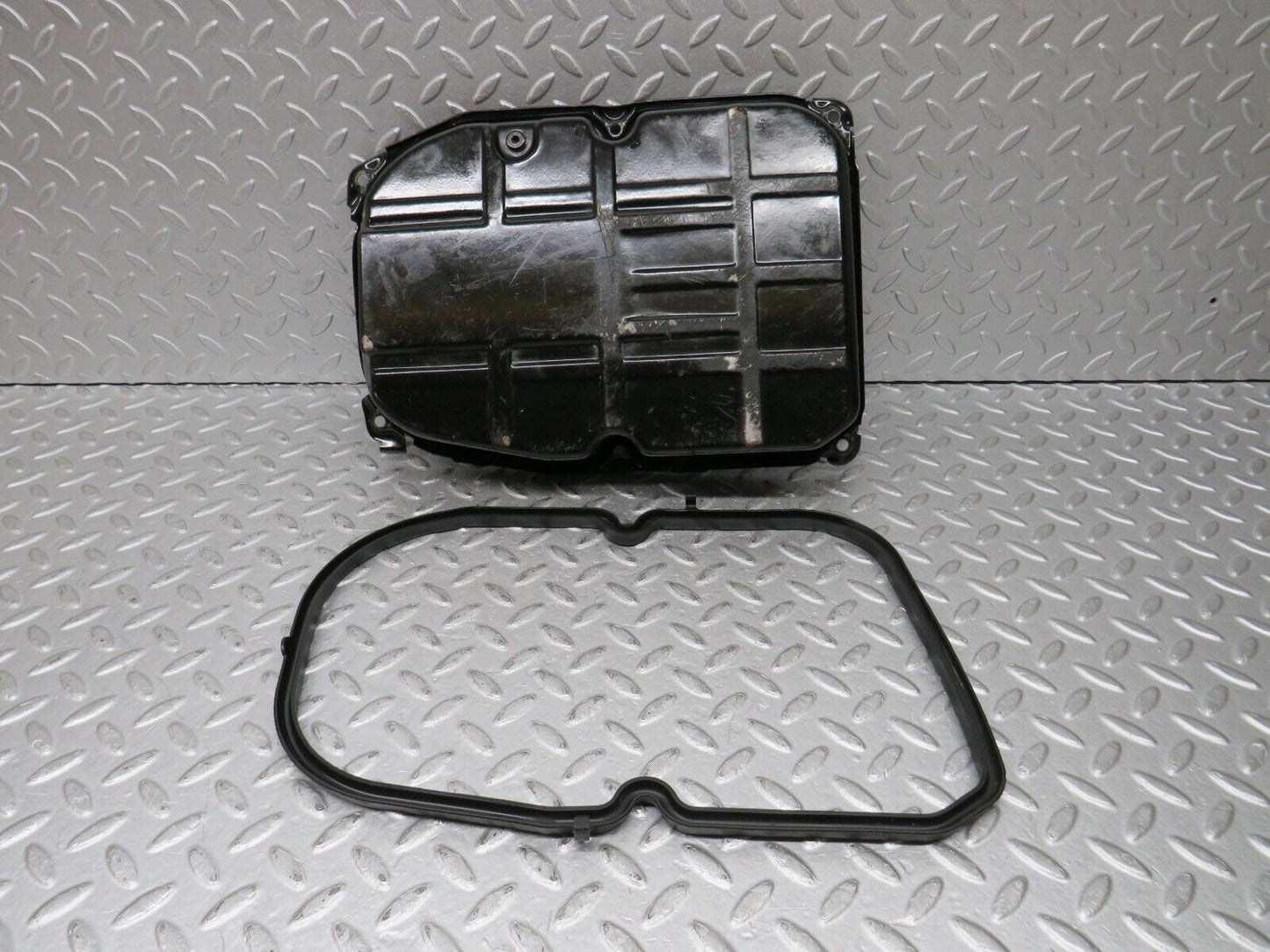 36395 Mercedes-Benz W126 420SE Automatic Gearbox Oil Pan 722.355 1262711080