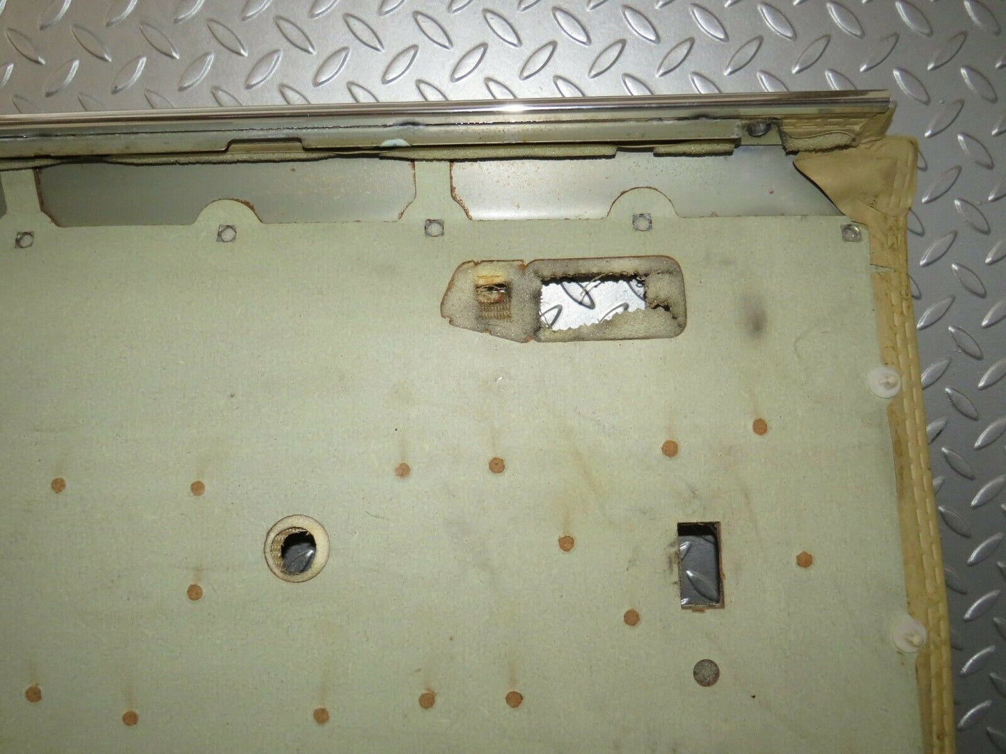 23929 Mercedes-Benz W123 280E Rear Right Door Card Beige