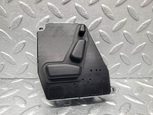 46751 Mercedes-Benz R129 320SL Coupe Front Right Seat Adjust Switch 1298210451