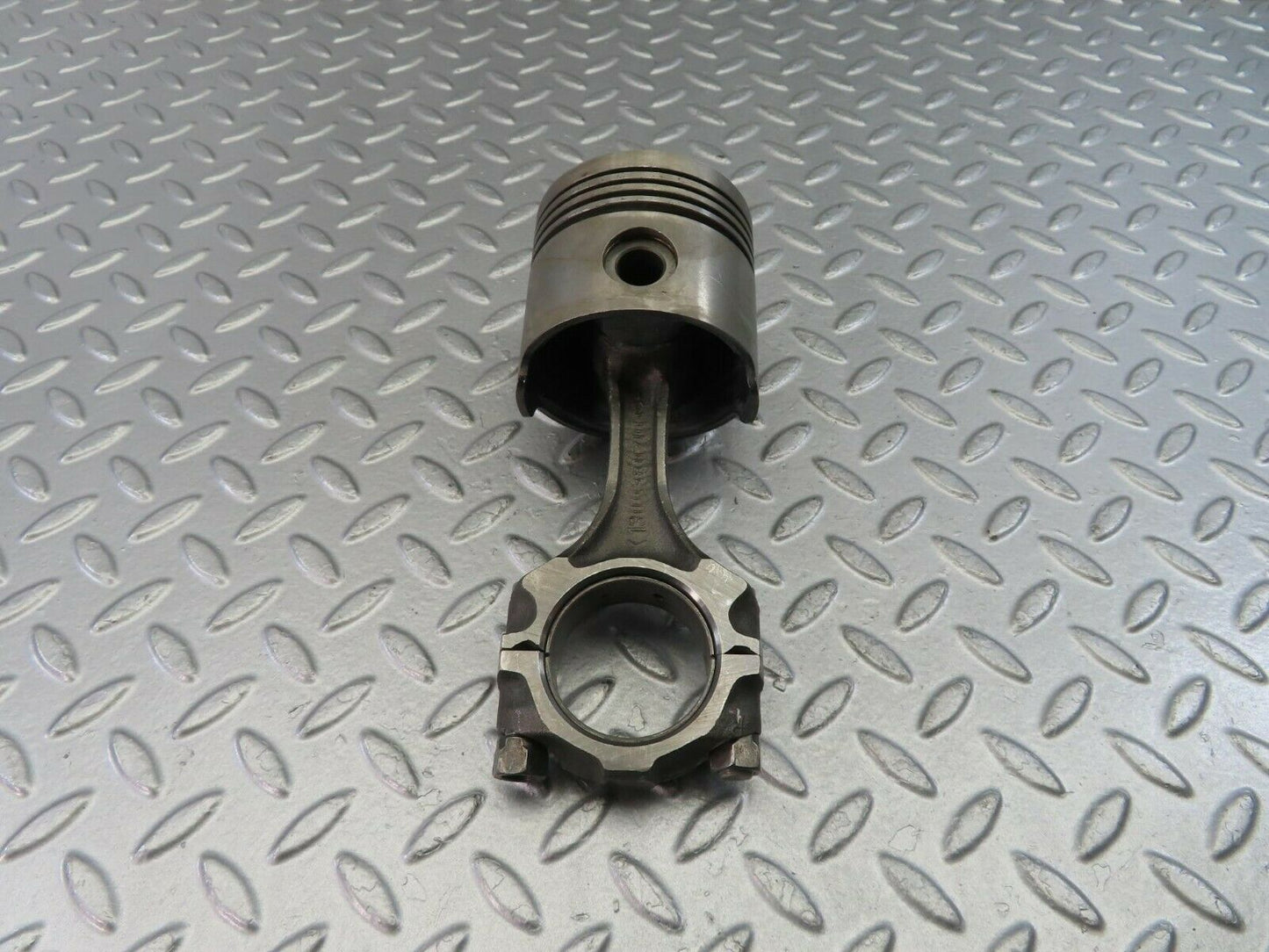10163 Mercedes-Benz W108 Piston With Connecting Rod 86.49 mm 1300380201