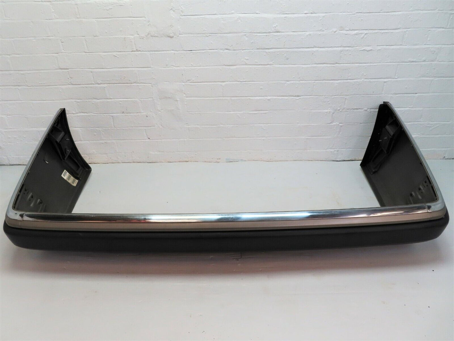5560 Mercedes-Benz W124 230E Rear Bumper 1248800340