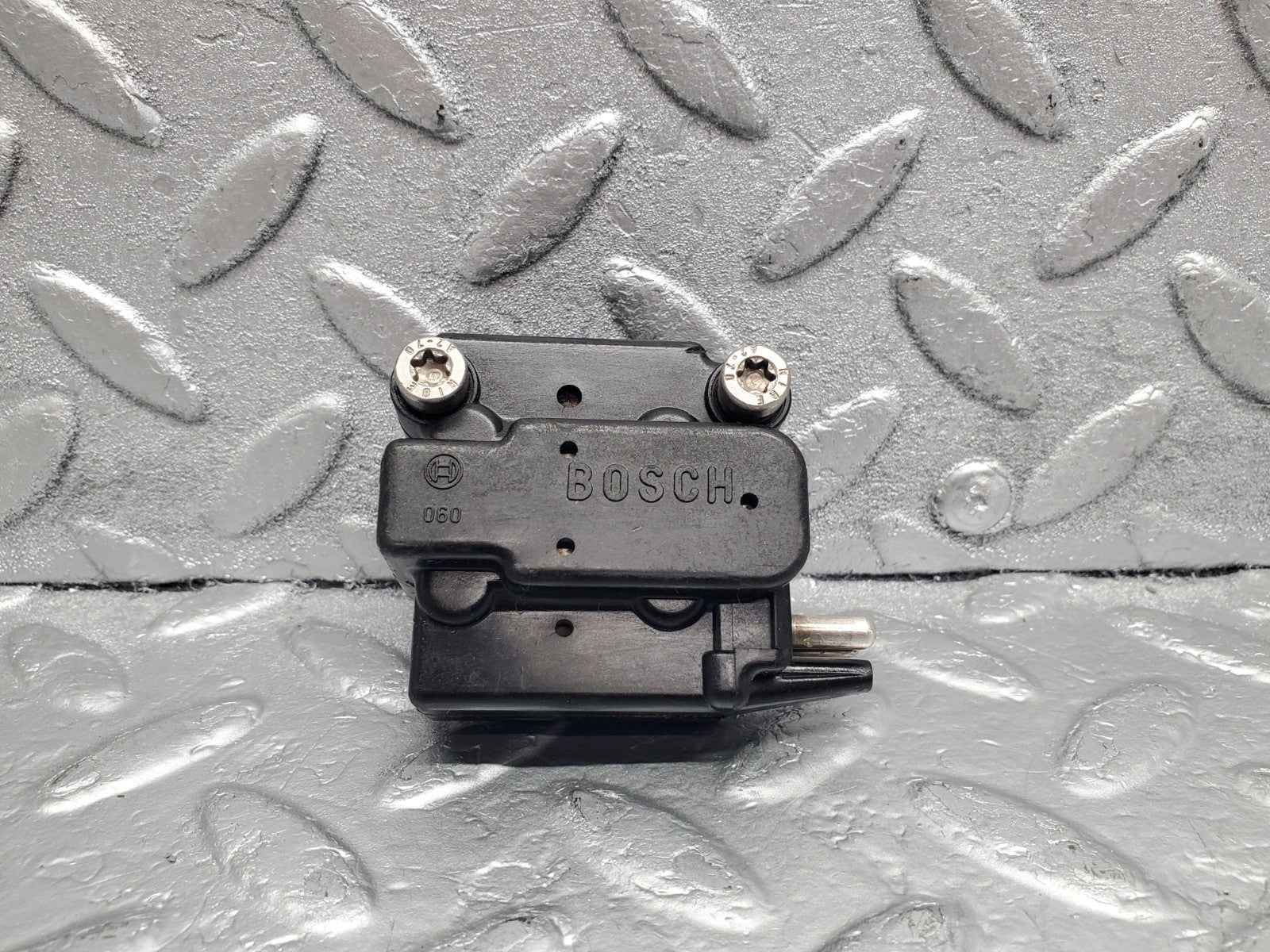 46391693
