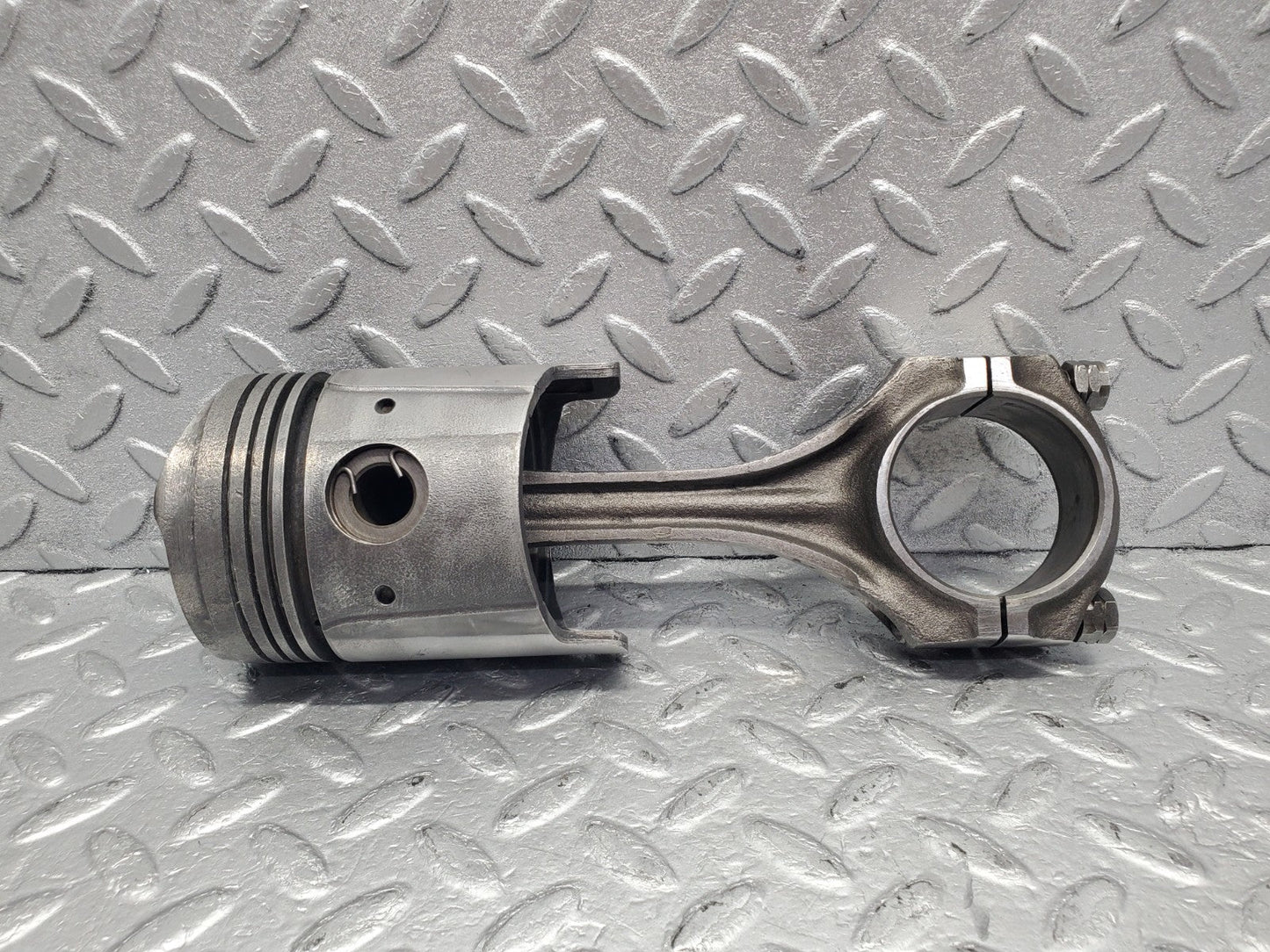 W112 piston and connecting rod used OEM