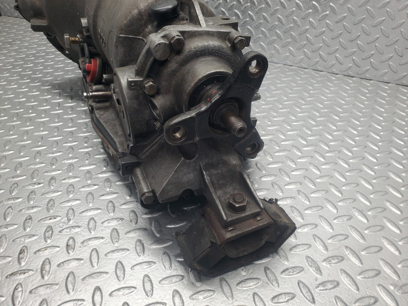 47190404