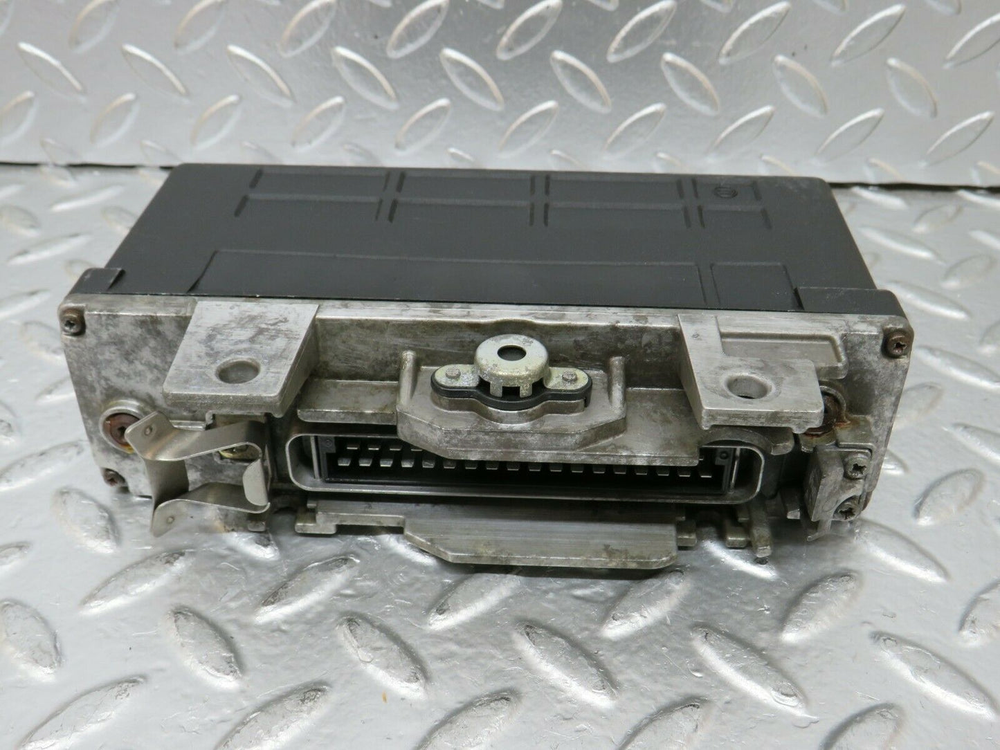 24339 Mercedes-Benz S124 220TE Wagon ABS Control Unit ECU Bosch 0055455132