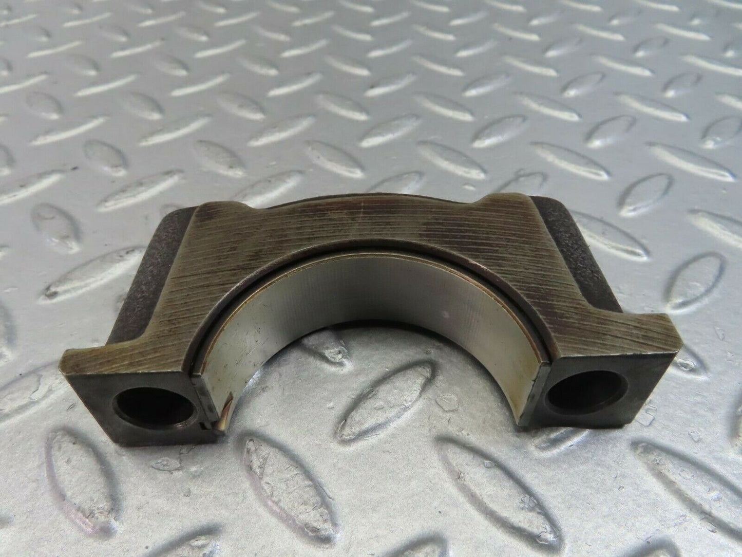 10129 Mercedes-Benz C123 230CE Coupe Crankshaft Bearing Holder Block 1020011