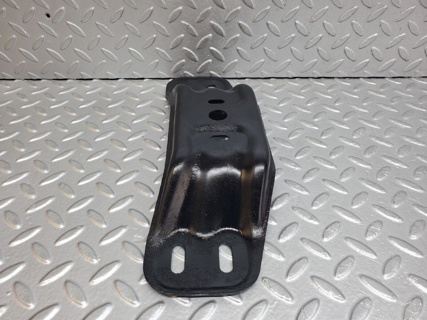 44776 Mercedes-Benz W124 220E Gearbox Mount Bracket Holder