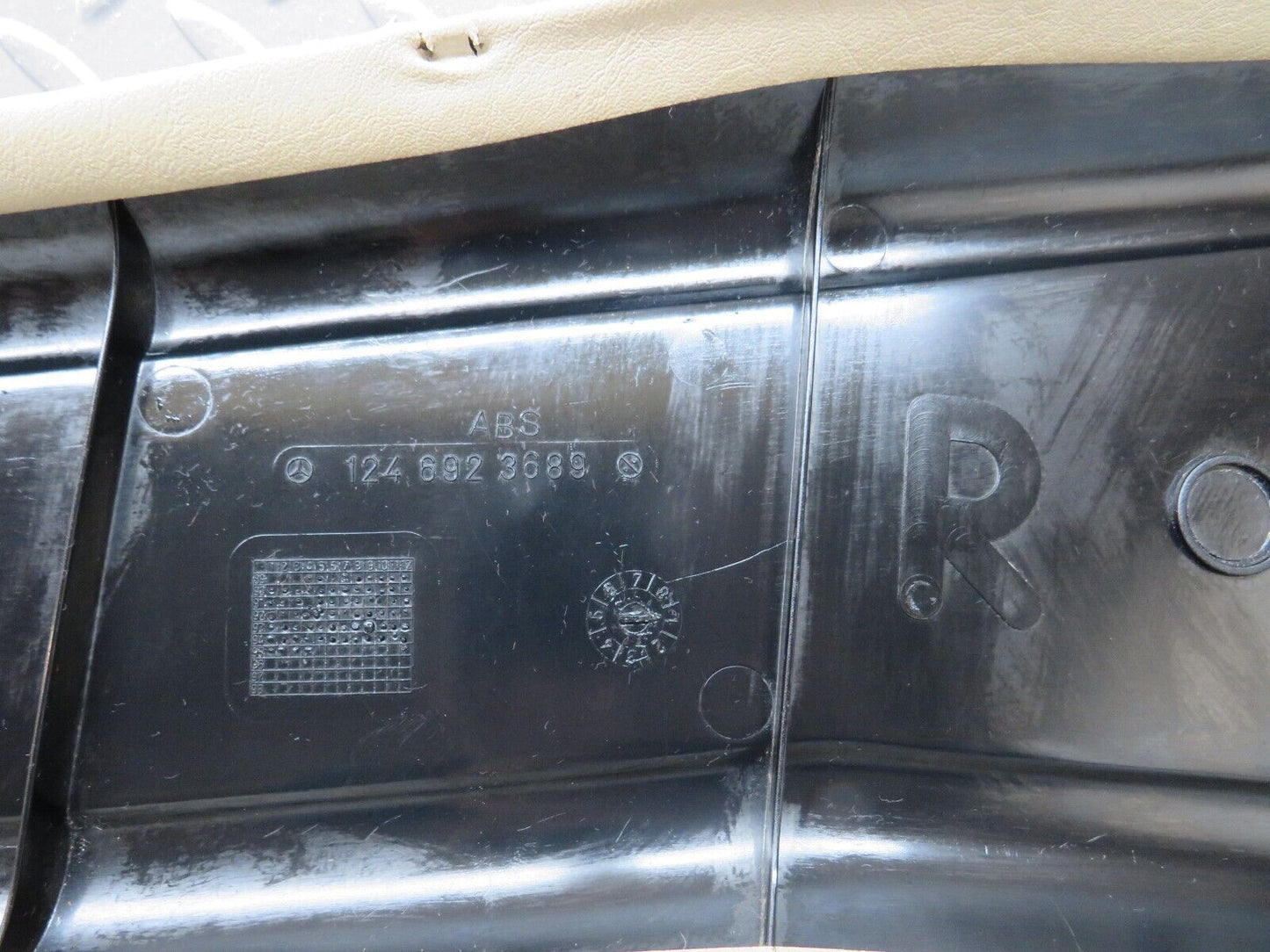 27525 Mercedes-Benz S124 300TE B Pillar Cover Right Side Beige 1246923689