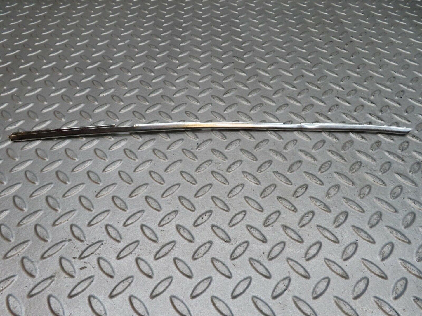 12652 Mercedes-Benz W111 220SE Front Left Rear Window Channel