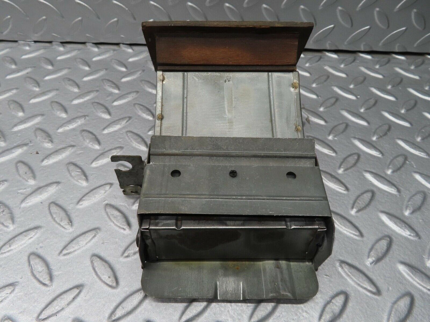 12371 Mercedes-Benz W108 280SE 3.5 Centre Console Ashtray Wood Finish
