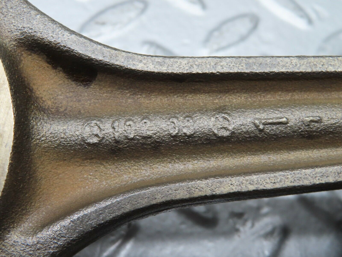 21364 Mercedes-Benz W123 230E Piston With Connecting Rod 95.475 mm