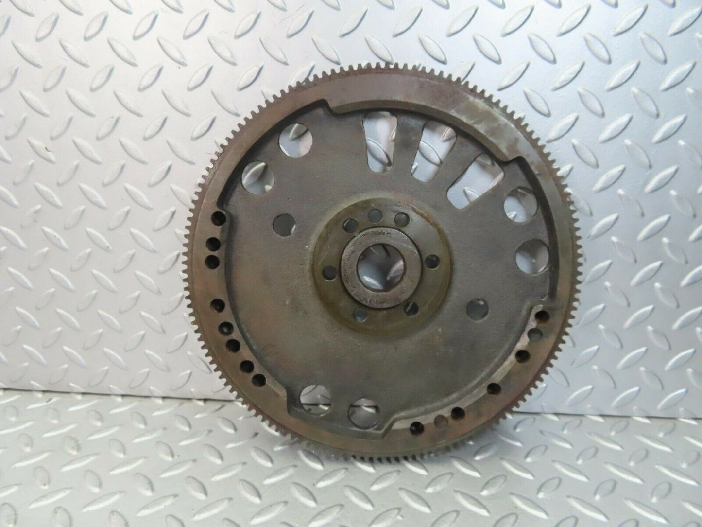 8768 Mercedes-Benz W111 Flywheel Starter Ring 1800322201