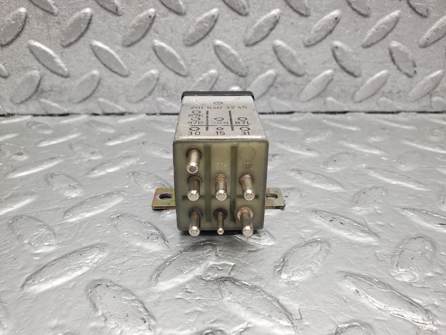 46434913
