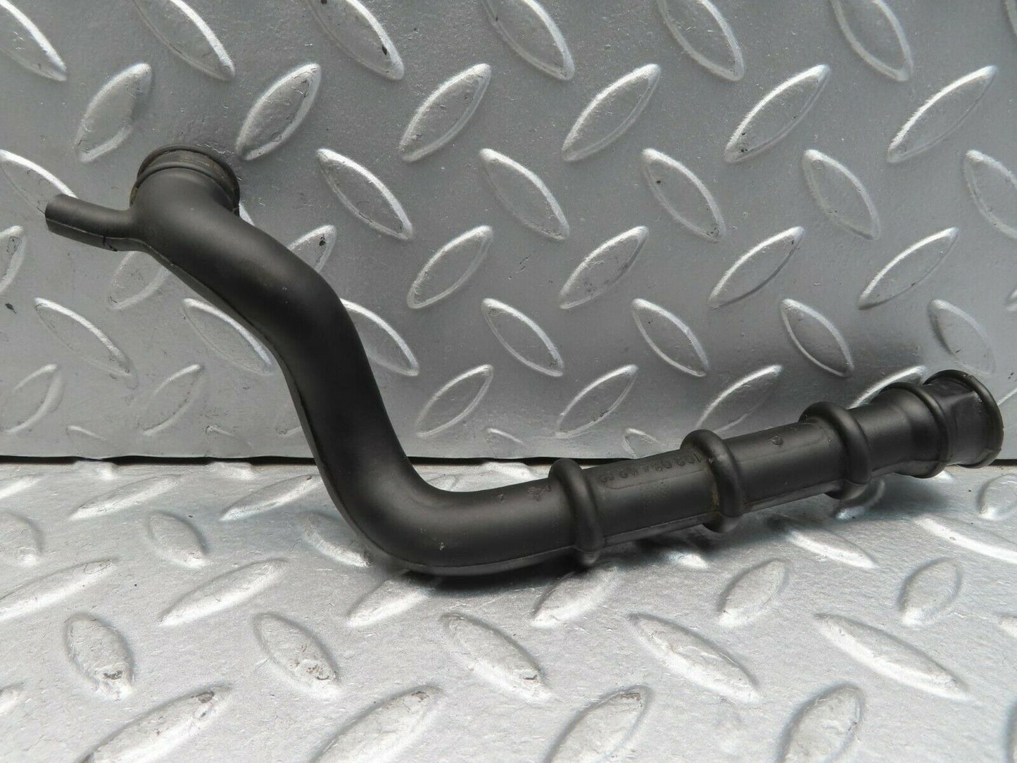 11569 Mercedes-Benz C123 230CE Coupe Air Intake Pipe 1020940282