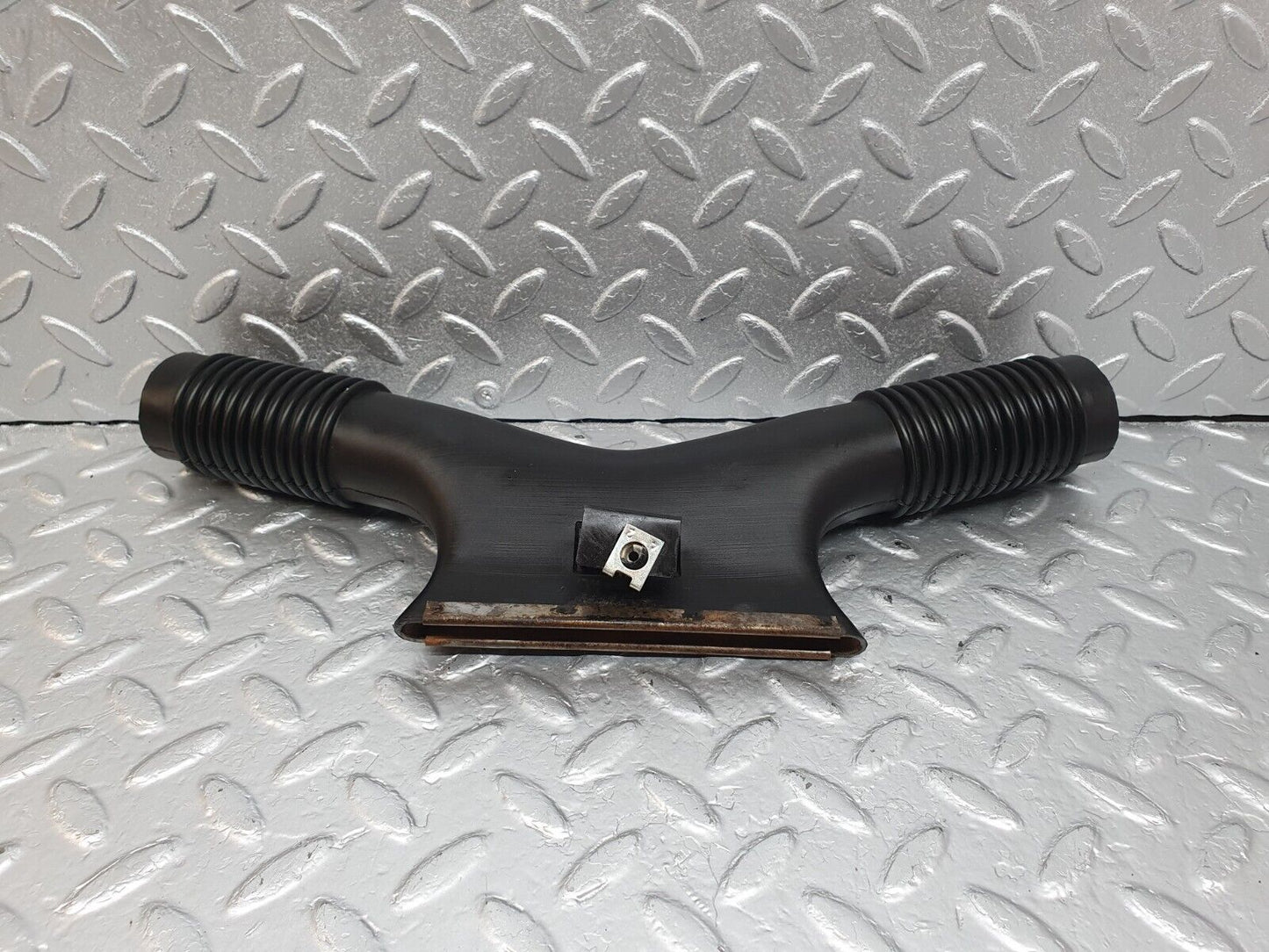 43178 Mercedes-Benz W108 280SE Heater Centre Air Duct Vent