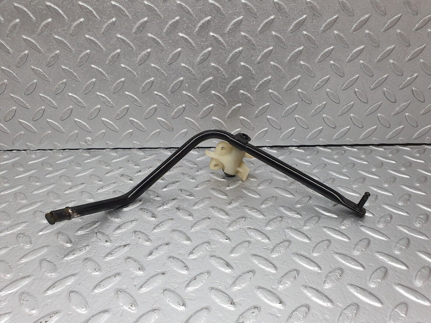 41630 Mercedes-Benz W124 200E Accelerator Pedal Linkage 2013010218