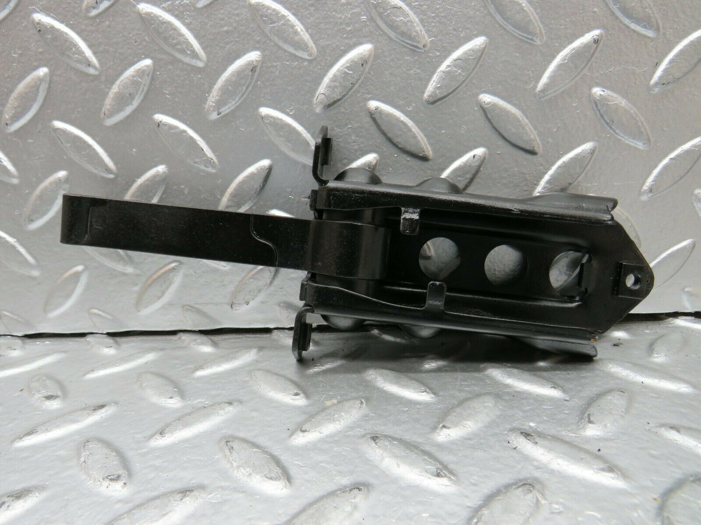 24191 Mercedes-Benz S124 220TE Wagon Door Safety Check Strap